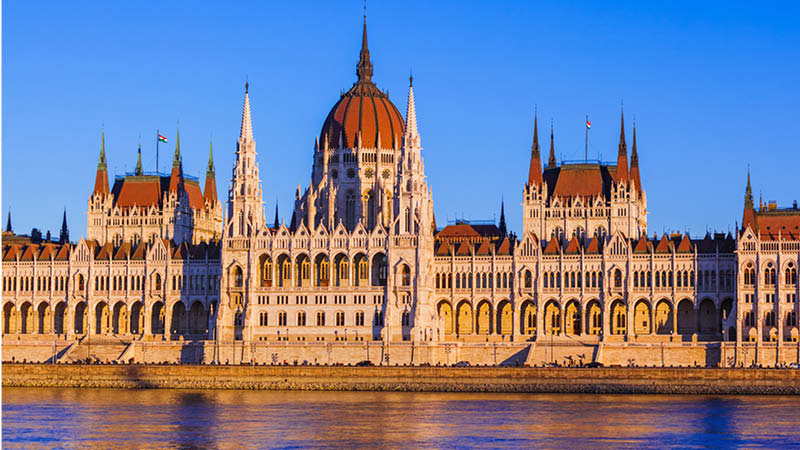 Parlamentsbyggnaden i Budapest.